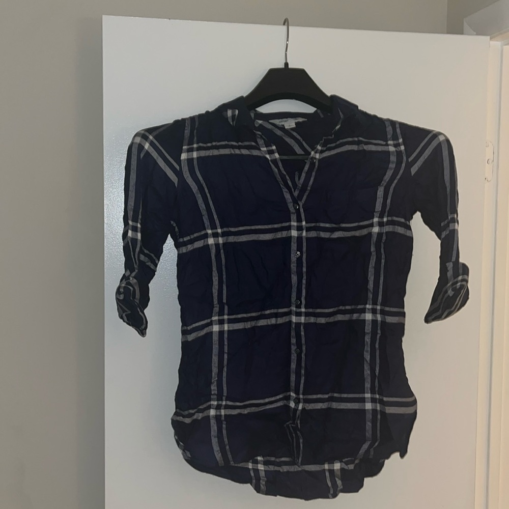 Women’s old navy flannel shirt